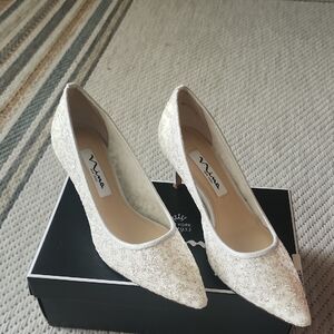 Nina Silver Heels Elegant Pointed-Toe Pumps